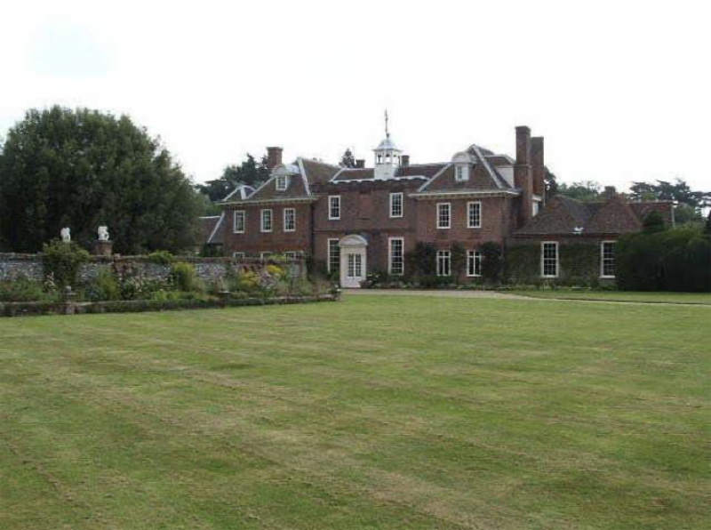 Sharsted House Kent - Gideon De Laune